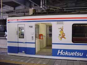HK100`