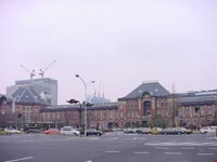 丸の内口の赤煉瓦駅舎