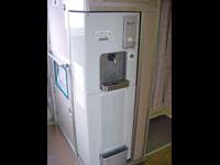 冷水機