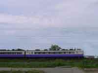 k{485n3000ԑ͂